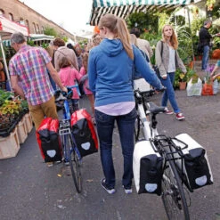 Paire De Sacoches Vélo Imperméable ORTLIEB Back-Roller City -Gazelle Velo Boutique paire de sacoches velo impermeable ortlieb back roller city 6