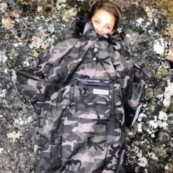 Poncho Pluie Urbain THE PEOPLE'S PONCHO 3.0 Edition Limitée Camo -Gazelle Velo Boutique poncho pluie urbain the people s poncho 30 edition limitee camo 2