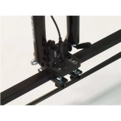 Porte-vélo Voiture Fixation Toit PERUZZO Rolle Mod. Freins à Disques -Gazelle Velo Boutique porte velo voiture fixation toit peruzzo rolle mod freins a disques 3