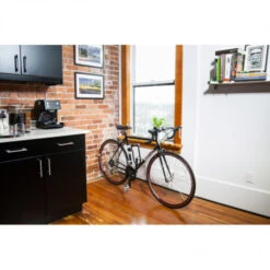 Range Vélo Mural CLUG Hybrid Largeur Entre 33 Et 43 Mm -Gazelle Velo Boutique range velo mural clug hybrid largeur entre 33 et 43 mm 3