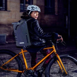 Sac à Dos ORTLIEB Commuter-Daypack High Visibility 9 Sac à Dos ORTLIEB Commuter-Daypack High Visibility -Gazelle Velo Boutique sac a dos ortlieb commuter daypack high visibility 3