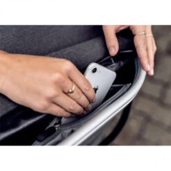 Sacoche De Guidon Panier ORTLIEB 17,5L Up-Town Urban 11 Sacoche De Guidon Panier ORTLIEB 17,5L Up-Town Urban -Gazelle Velo Boutique sacoche de guidon panier ortlieb 175l up town urban 3