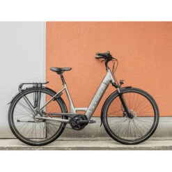 Vélo électrique Trek District+ 7 Lowstep -Gazelle Velo Boutique velo electrique trek district 7 lowstep 7