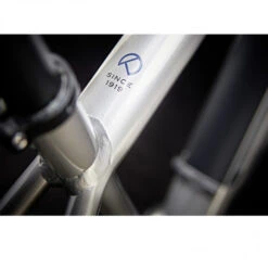 VTC électrique Allemand KALKHOFF Endeavour 3.B MOVE 8G -Gazelle Velo Boutique vtc electrique allemand kalkhoff endeavour 3b move 9